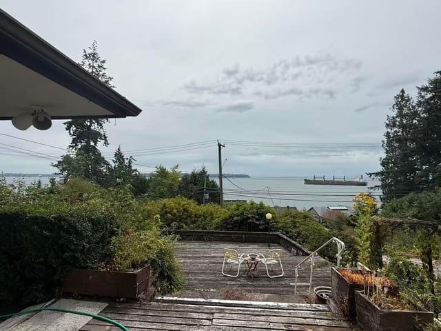 House for rent in West Vancouver, West Vancouver, 3863 Marine Drive, 263167615 | Realtylink.org