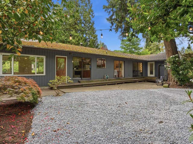 House for sale in North Vancouver, North Vancouver, 909 Seymour Boulevard, 263167656 | Realtylink.org