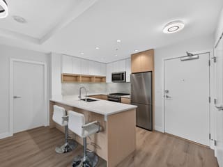 Apartment for sale in Burnaby, Burnaby North, 105 8940 University Crescent, 263167695 | Realtylink.org