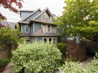 1/2 Duplex for sale in Vancouver, Vancouver East, 850 E 10th Avenue, 263167702 | Realtylink.org