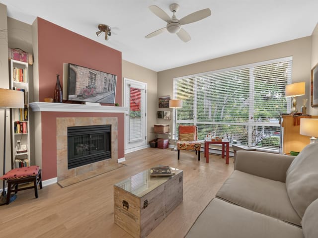 Apartment for sale in Burnaby, Burnaby South, 409 6742 Station Hill Court, 263167738 | Realtylink.org