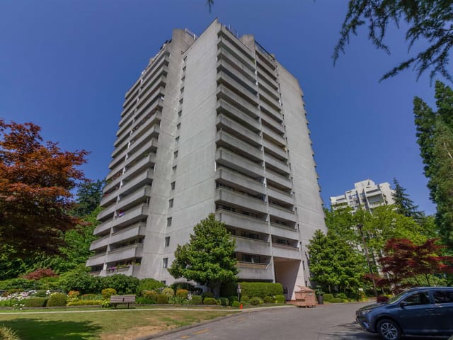 Apartment for sale in Burnaby, Burnaby South, 402 4134 Maywood Street, 263167753 | Realtylink.org