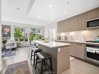 Apartment for sale in North Vancouver, North Vancouver, 213 2651 Library Lane, 263167809 | Realtylink.org