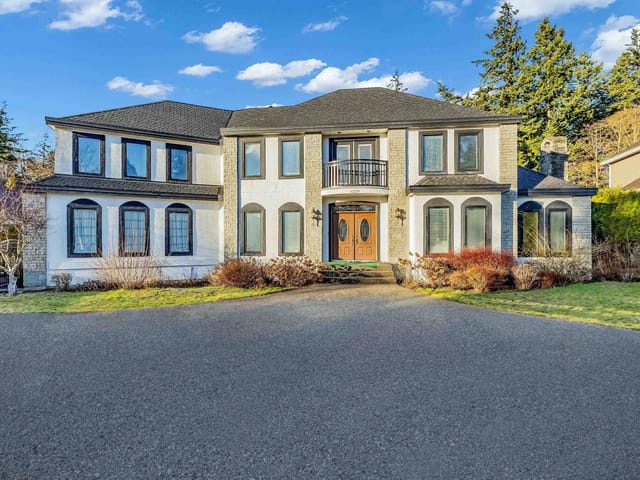 House for sale in Surrey, South Surrey White Rock, 13371 21a Avenue, 263167840 | Realtylink.org