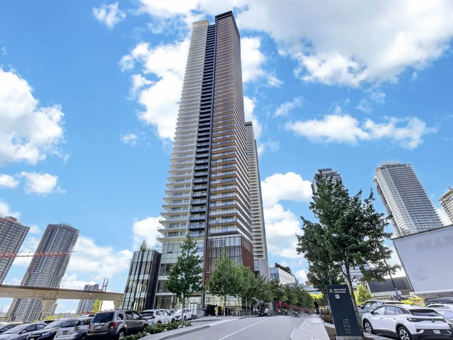 Apartment for sale in Burnaby, Burnaby North, 811 4650 Brentwood Boulevard, 263167931 | Realtylink.org