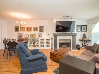 Apartment for sale in Surrey, Cloverdale, 221 19528 Fraser Highway, 263167990 | Realtylink.org