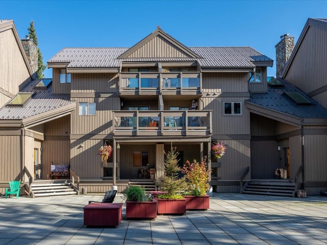 Townhouse for sale in Whistler, Whistler, 109 6117 Eagle Drive, 263168002 | Realtylink.org