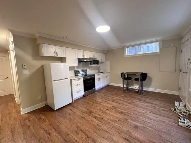 House for rent in Vancouver, Vancouver West, 35xx W W 19th Avenue, 263168037 | Realtylink.org