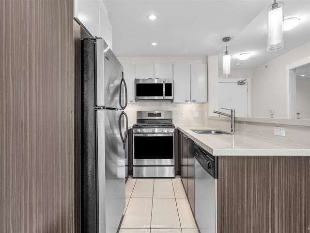 Apartment for rent in North Vancouver, North Vancouver, 506 160 W 3rd Street, 263168040 | Realtylink.org