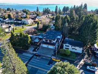 1/2 Duplex for sale in White Rock, South Surrey White Rock, 14204 North Bluff Road, 263168124 | Realtylink.org