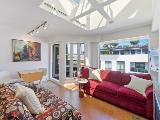 Apartment for sale in Vancouver, Vancouver West, 301 3673 W 11th Avenue, 263168207 | Realtylink.org