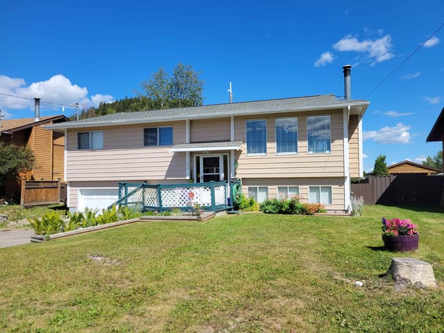 House for sale in Fraser Lake, Vanderhoof And Area, 175 Murray Street, 263168272 | Realtylink.org