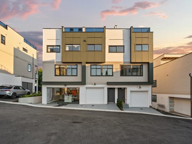 Townhouse for sale in Abbotsford, Abbotsford, 110 34588 Marshall Road, 263168418 | Realtylink.org