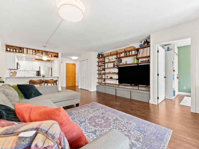 Apartment for sale in New Westminster, New Westminster, 102 1045 Quayside Drive, 263168442 | Realtylink.org