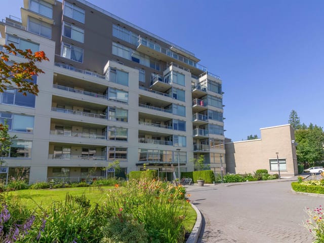 Apartment for sale in Burnaby, Burnaby North, 303 9298 University Crescent, 263168808 | Realtylink.org