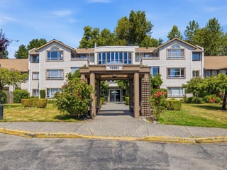 Apartment for sale in White Rock, South Surrey White Rock, 219 15991 Thrift Avenue, 263168831 | Realtylink.org