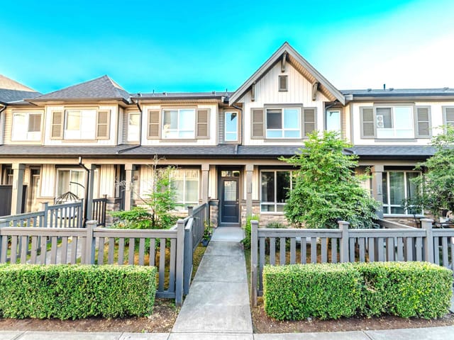 Townhouse for sale in Abbotsford, Abbotsford, 111 30930 Westridge Place, 263168904 | Realtylink.org