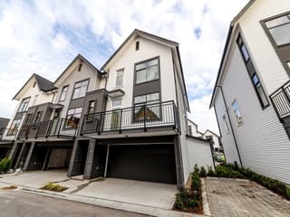 Townhouse for sale in Surrey, Cloverdale, 21 17555 57a Avenue, 263168910 | Realtylink.org