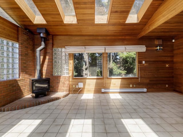 House for rent in Burnaby, Burnaby South, 6791 Griffiths Avenue, 263169099 | Realtylink.org