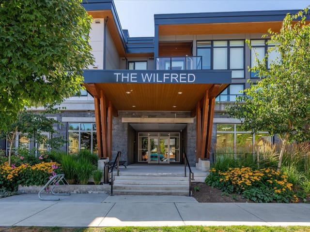 Apartment for sale in Squamish, Squamish, 213 1870 Dowad Drive, 263169149 | Realtylink.org