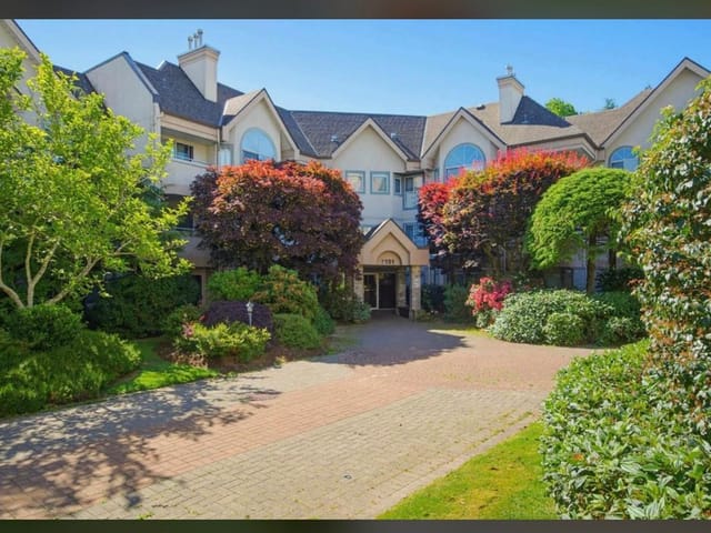 Apartment for sale in Surrey, Surrey, 215 7151 121 Street, 263169173 | Realtylink.org