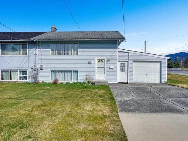 1/2 Duplex for sale in Kitimat, Kitimat, 5 Grebe Street, 263169245 | Realtylink.org