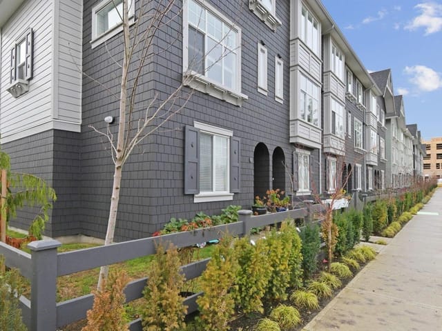 Townhouse for rent in Surrey, Surrey, 15778 85 Avenue, 263169486 | Realtylink.org