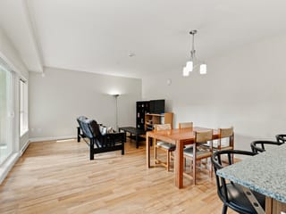 Apartment for sale in Surrey, North Surrey, 224 9655 King George Boulevard, 263169550 | Realtylink.org