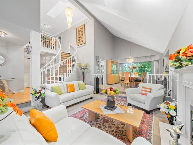 House for sale in North Vancouver, North Vancouver, 2445 Mowat Place, 263169592 | Realtylink.org