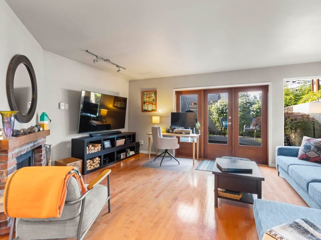 Apartment for sale in Vancouver, Vancouver West, 102 2535 York Avenue, 263169617 | Realtylink.org