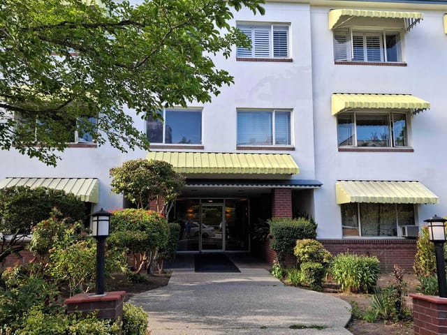 Apartment for sale in Vancouver, Vancouver West, 101 2469 Cornwall Avenue, 263169774 | Realtylink.org