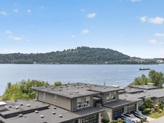 Apartment for sale in North Vancouver, North Vancouver, 402 3911 Cates Landing Way, 263169996 | Realtylink.org