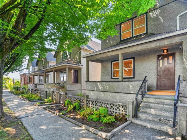 Triplex for sale in Vancouver, Vancouver East, 945-927 Princess Avenue, 263170040 | Realtylink.org