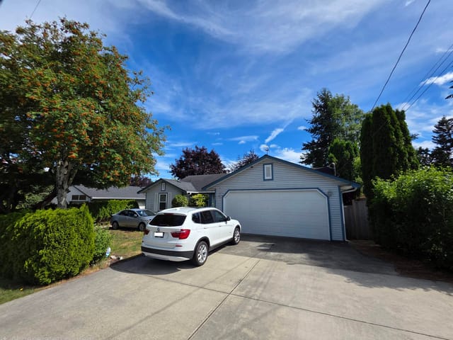 House for sale in Surrey, South Surrey White Rock, 15580 20 Avenue, 263170047 | Realtylink.org