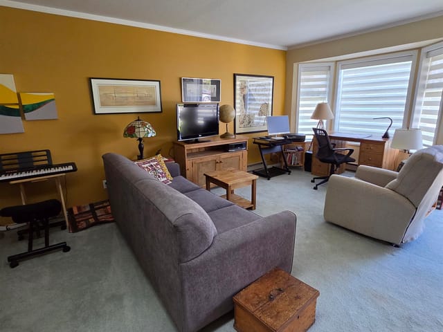 Townhouse for sale in Gibsons, Sunshine Coast, 6 767 North Road, 263170105 | Realtylink.org