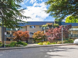 Apartment for sale in White Rock, South Surrey White Rock, 104 1371 Foster Street, 263170171 | Realtylink.org
