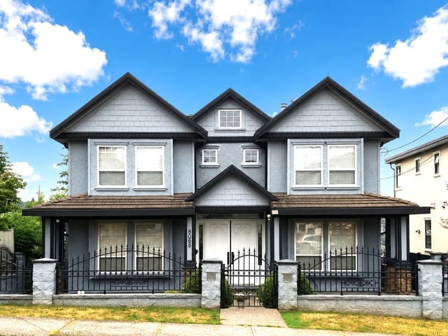 House for sale in Burnaby, Burnaby East, 8068 11th Avenue, 263170212 | Realtylink.org