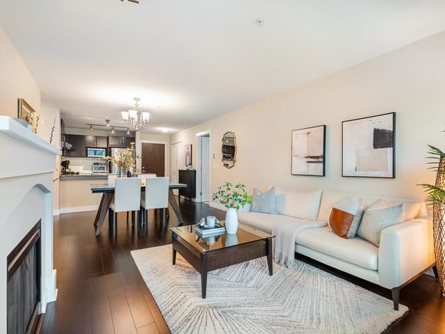 Apartment for sale in Coquitlam, Coquitlam, 302 3110 Dayanee Springs Boulevard, 263170232 | Realtylink.org