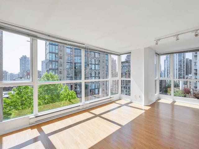 Apartment for sale in Vancouver, Vancouver West, 708 1188 Richards Street, 263170418 | Realtylink.org