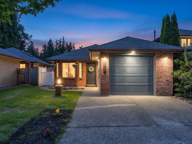 House for sale in Surrey, South Surrey White Rock, 14996 Southmere Close, 263170517 | Realtylink.org