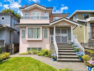 House for sale in Vancouver, Vancouver East, 3211 Queens Avenue, 263170519 | Realtylink.org