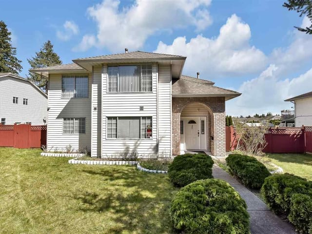 House for sale in Surrey, Surrey, 9256 152 Street, 263170563 | Realtylink.org