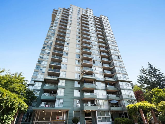 Apartment for sale in Port Moody, Port Moody, 902 295 Guildford Way, 263170623 | Realtylink.org