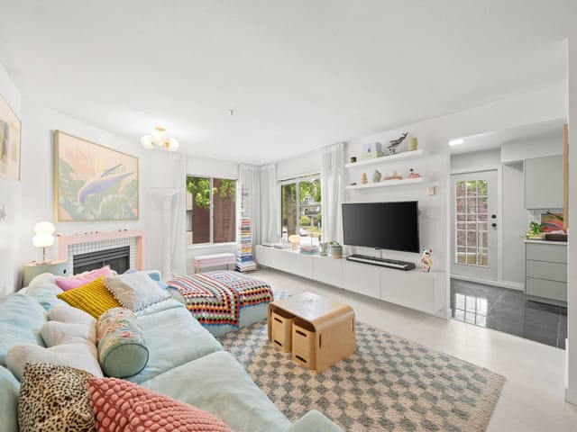 Apartment for sale in New Westminster, New Westminster, 305 1009 Howay Street, 263170647 | Realtylink.org
