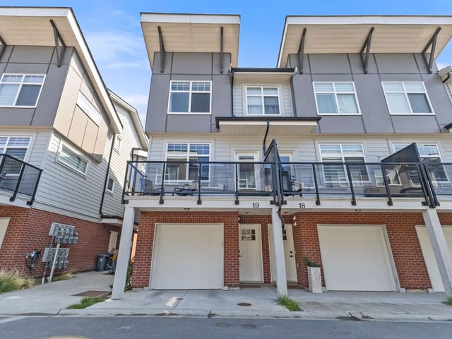 Townhouse for sale in Langley, Langley, 19 22334 48 Avenue, 263170696 | Realtylink.org