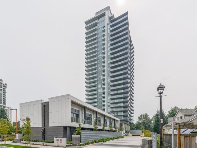Apartment for sale in West Vancouver, West Vancouver, 2203 200 Klahanie Court, 263170697 | Realtylink.org