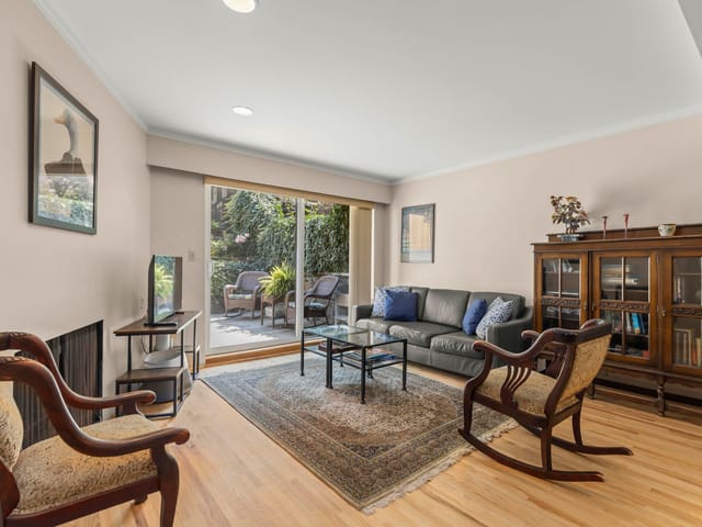 Apartment for sale in Vancouver, Vancouver West, 201 2028 W 3rd Avenue, 263170751 | Realtylink.org