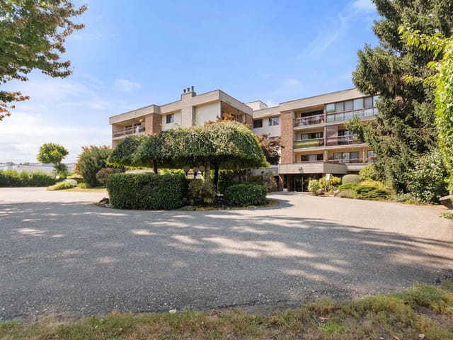 Apartment for sale in Chilliwack, Chilliwack, 1108 45650 McIntosh Drive, 263170911 | Realtylink.org