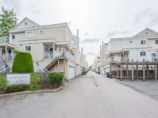 Townhouse for sale in Surrey, North Surrey, 165 10077 156 Street, 263170976 | Realtylink.org