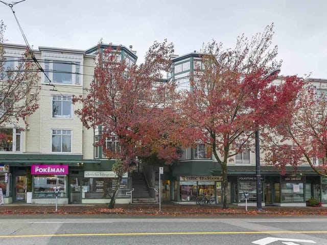 Townhouse for sale in Vancouver, Vancouver West, 404 3727 W 10th Avenue, 263170982 | Realtylink.org
